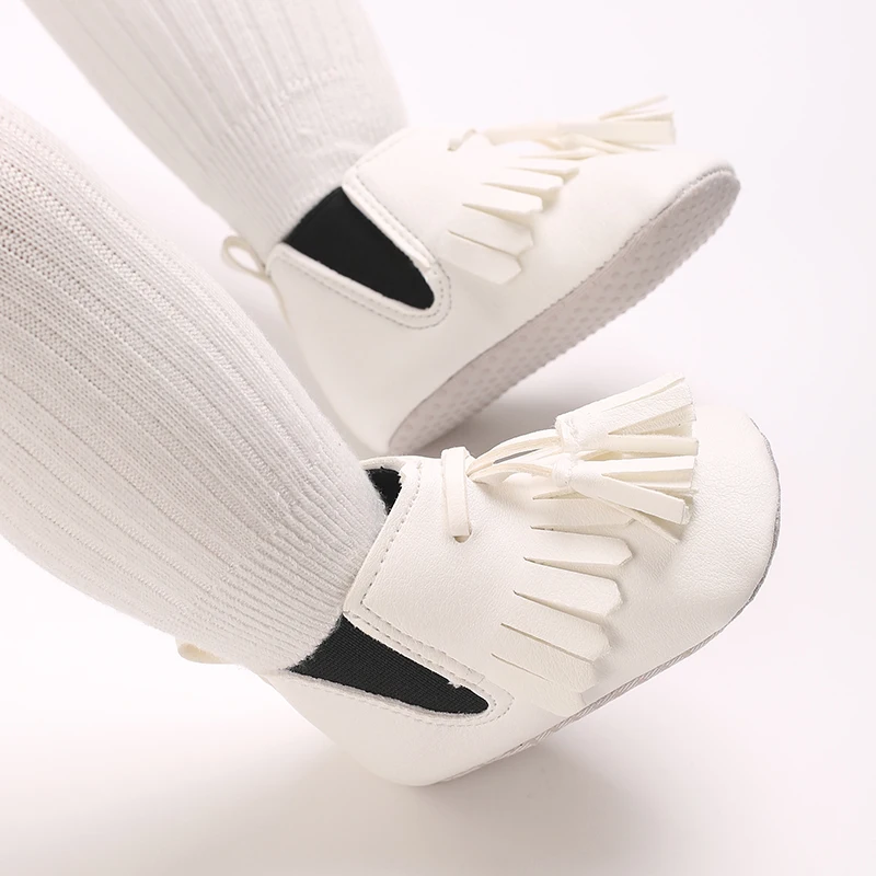 0-18 متر جديد عصري شرابة أحذية الأطفال موضوع بلون أحذية رياضية غير رسمية لينة أسفل المضادة للانزلاق أحذية ما قبل المدرسة أولا #2