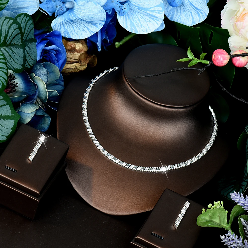 New Fashion Everyday Exquisite 2 Piece Necklace and Earrings Dress Accessories Jewelry Women's Wedding Travel Prom Gift S-1281