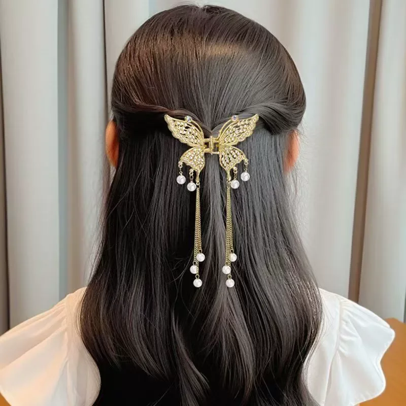 

2025 New Hair Accessories for Women Butterfly Pearl Rhinestone Tassel Hair Claw Girls Ladies Spring Summer Hair Clip Headwear
