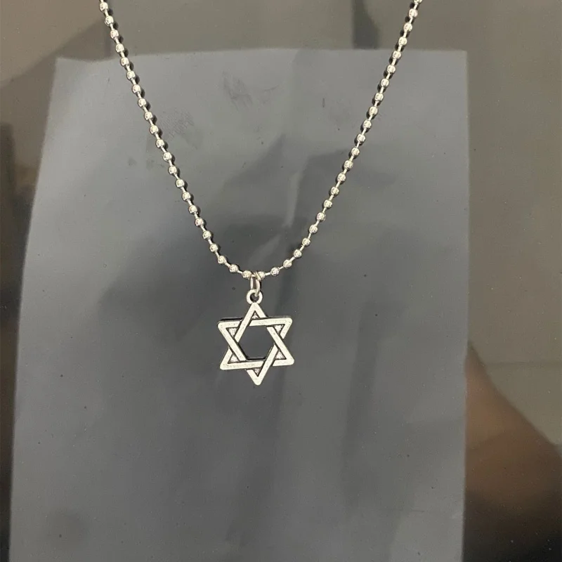 Trendy David Star Pendant Necklace Men Women Israel Jewish Alloy Star of David Cross Chain Judaica Charm Choker Jewelry Gifts