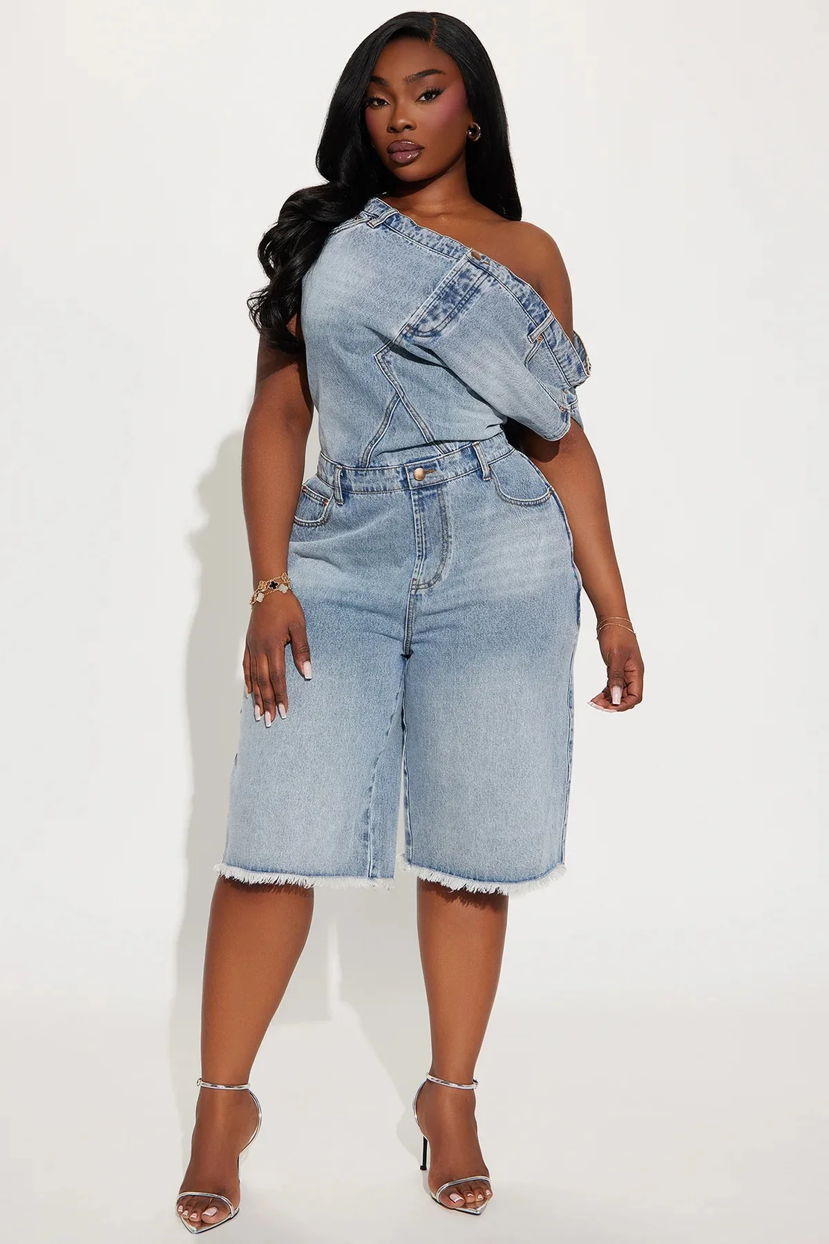 女性ジャンプスーツ夏のファッションノースリーブストラップレススリムフィット弾性デニムジャンプスーツレディカジュアルハイウエストストレートジーンズロンパース