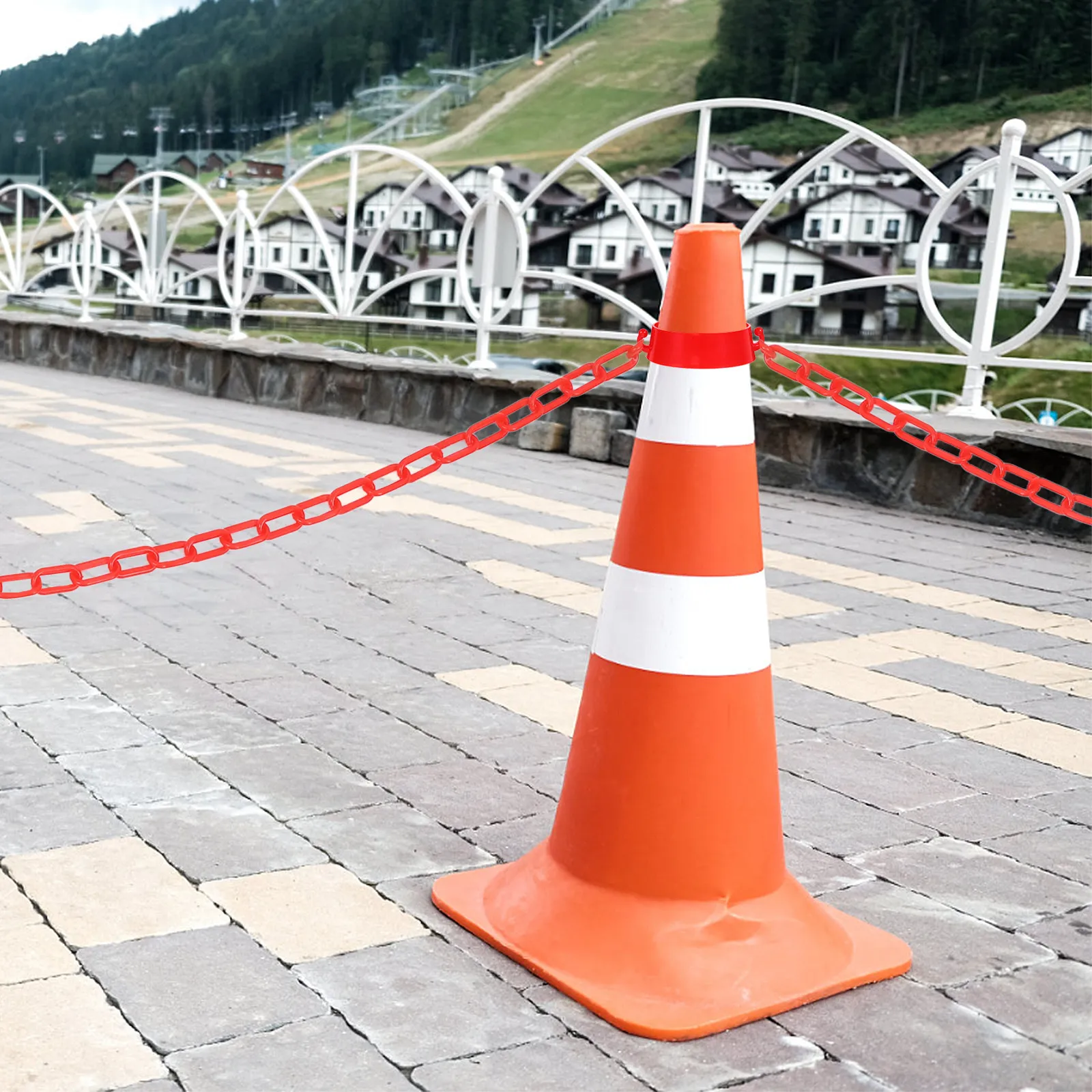 

10Pcs Traffic Cone Collar Plastic Chain Connector Red Hook Link Safety Barrier for Construction Site Parking Road