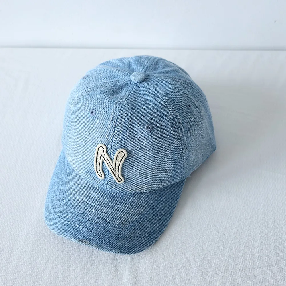 כובע שמש ג'ינס