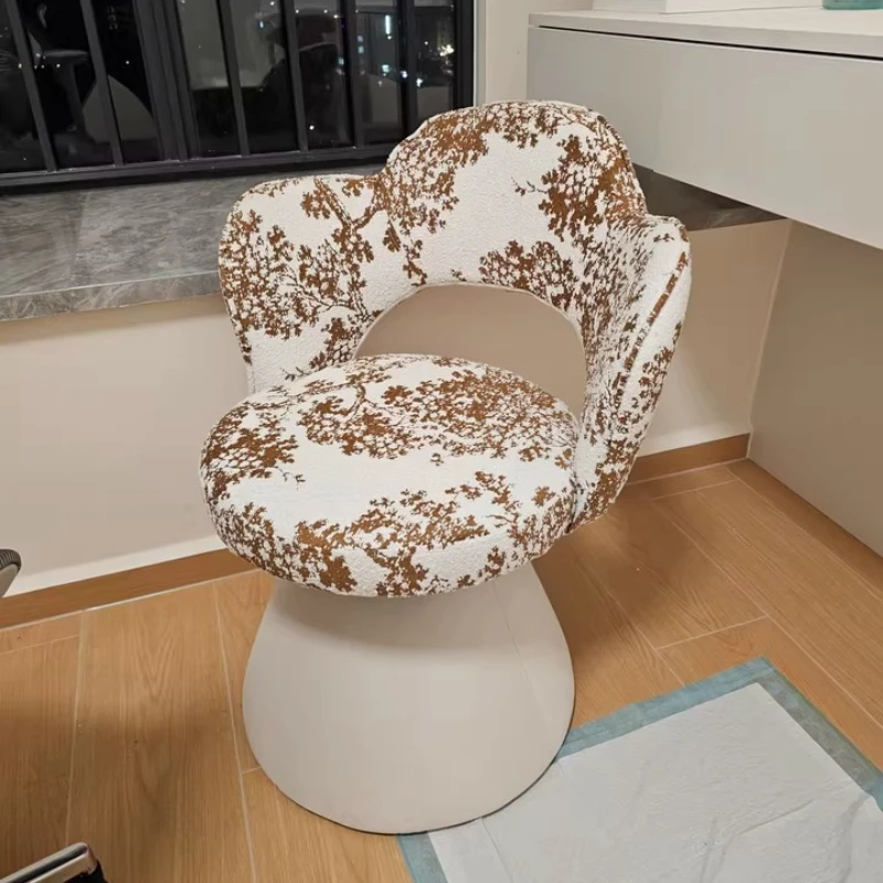 Swivel Makeup Chair with Upholstered Vintage Vanity Stool for Bedroom Luxury Dressing Table Bench Minimalist Ottoman for Girls