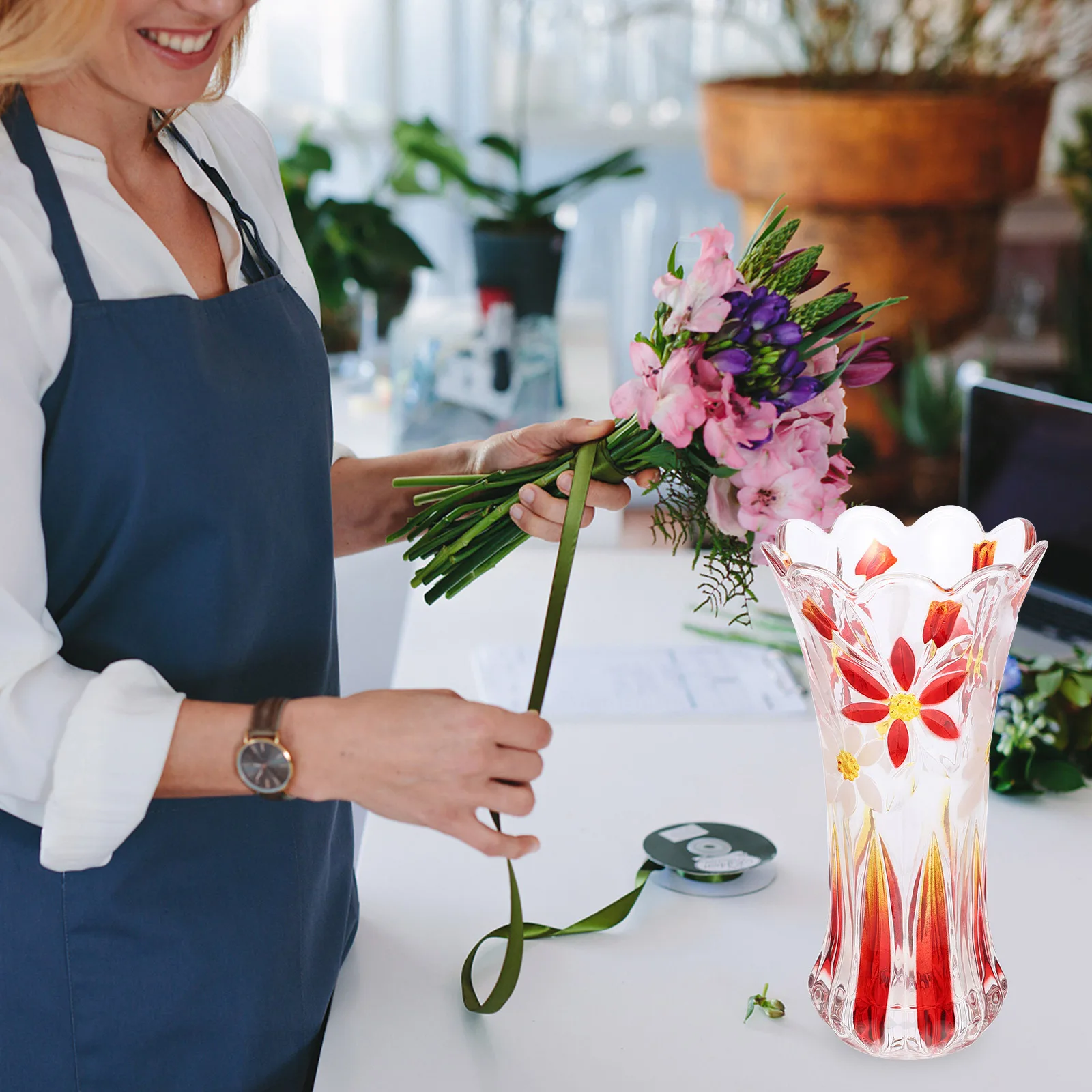 

Premium Glass Flower Vase Thickened Design Flat Bottom Stable Dried Flower Container for Living Room Bedroom Office Decorative