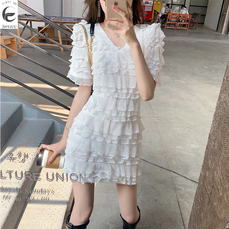 

2024 Summer Fashion New Women's Solid Color Slimming V-neck French Kikyo Short Sleeved Dress