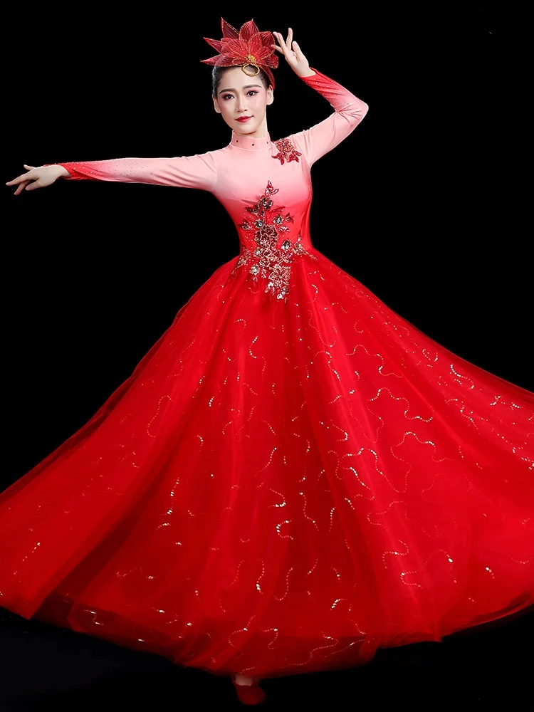 

Элегантный сценический костюм с юбкой для национального хора, для открывающего танца, для песни «Моя Родина и я», для аккомпанирующего танца