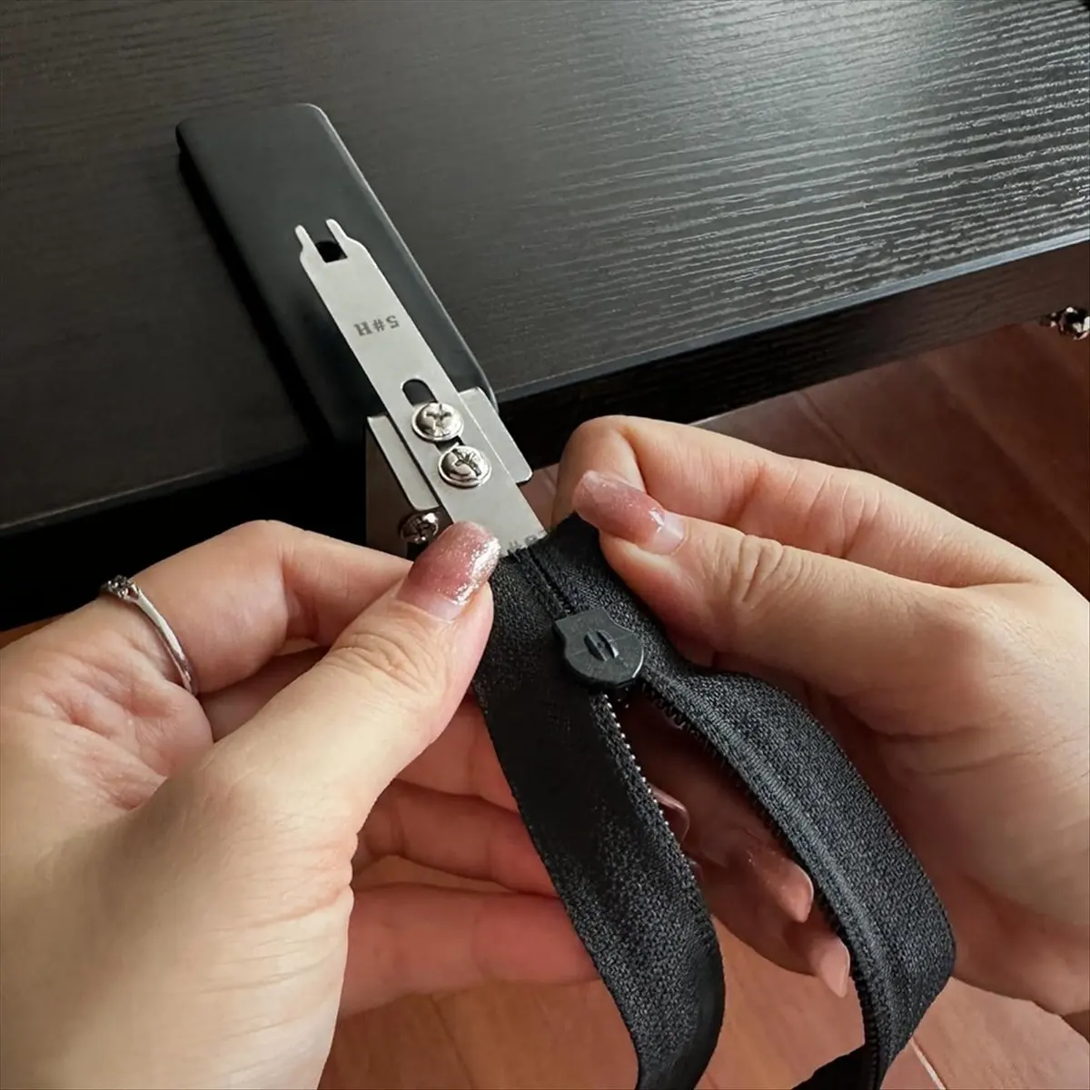【TODAY-BUY】Zipper Jig Sliders,Quick Zipper Jig Slider,Stainless Steel Zipper Sliders Puller,Clothing Store Home for Pant,Dress,C