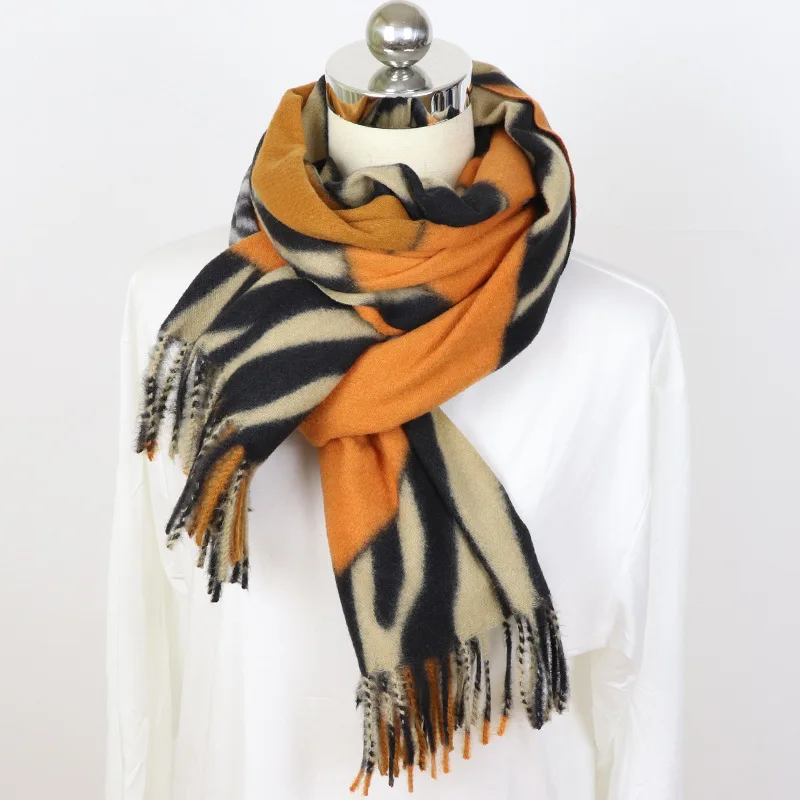 2023 New Fashion Winter Cashmere Scarf For Women Zebra Stitching Leopard Printed Shawl And Wraps Dual-Use Thick Warm Foulard