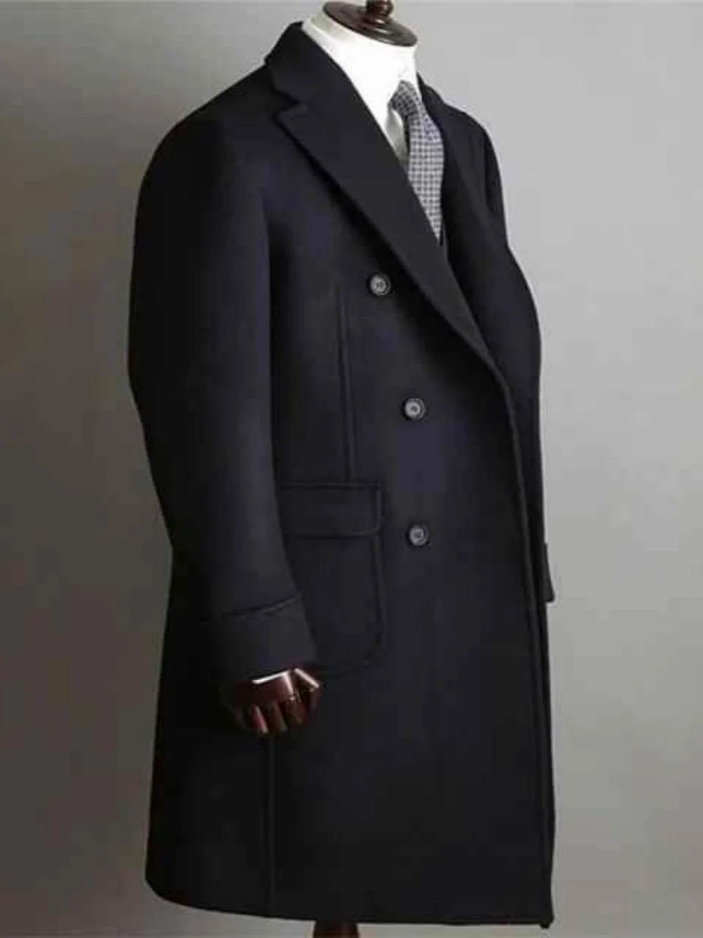 ธุรกิจชายเสื้อยาวอย่างเป็นทางการ Notched Lapel ขนสัตว์ผสม Overcoat Double Breasted SLIM FIT Man ชุดที่กําหนดเอง