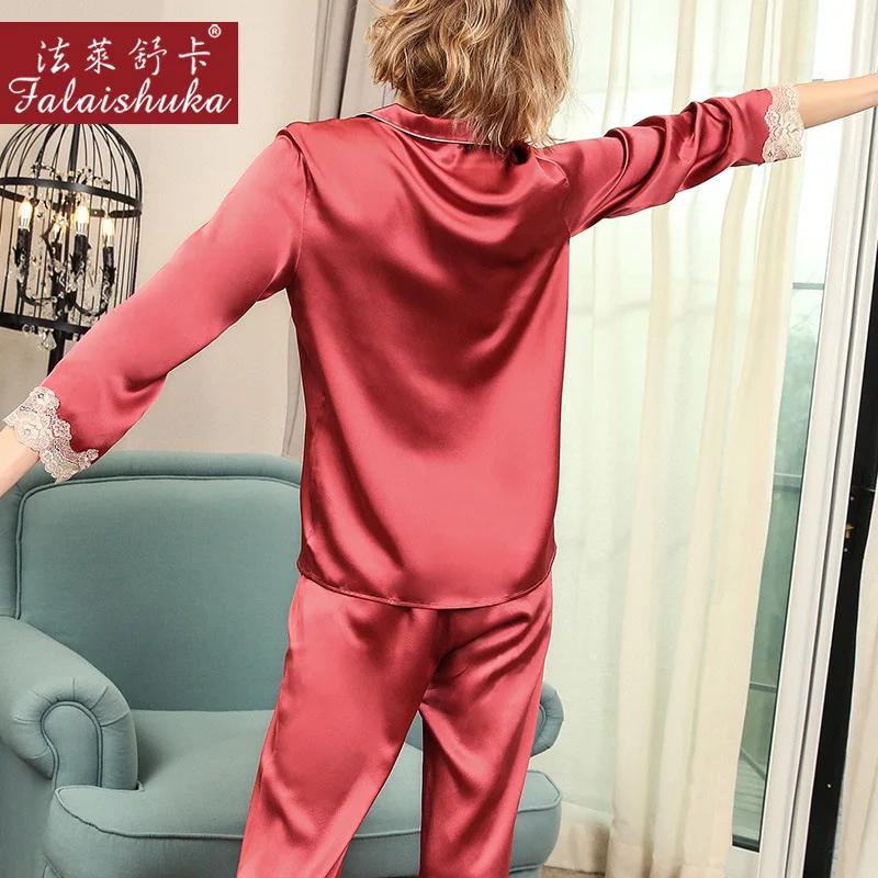 Birdtree, 19Momme 100%Genuine Silk Pajamas Sets, Women Luxurious Fashion Elegant, Lace Satin 2024 New Sleepwear Pyjamas S47970QM