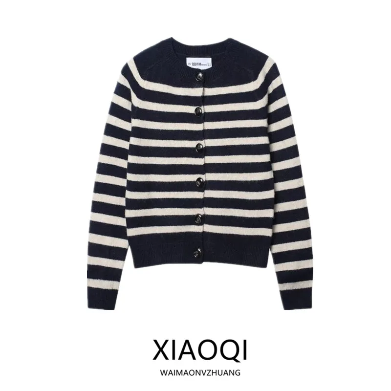 

Зима 2025 г., женская свободная вязаная куртка в полоску, Новое поступление, удобная посадка, длинное пальто све, круглое пальто на пуговицах