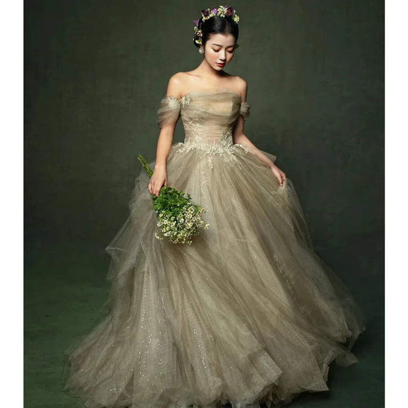 คลาสสิกปิดไหล่ชุดแต่งงานใหม่ Tulle Elegant ความยาวชั้น Vestidos De Novia ง่าย Sukienka Na Wesele ขนาดที่กําหนดเอง