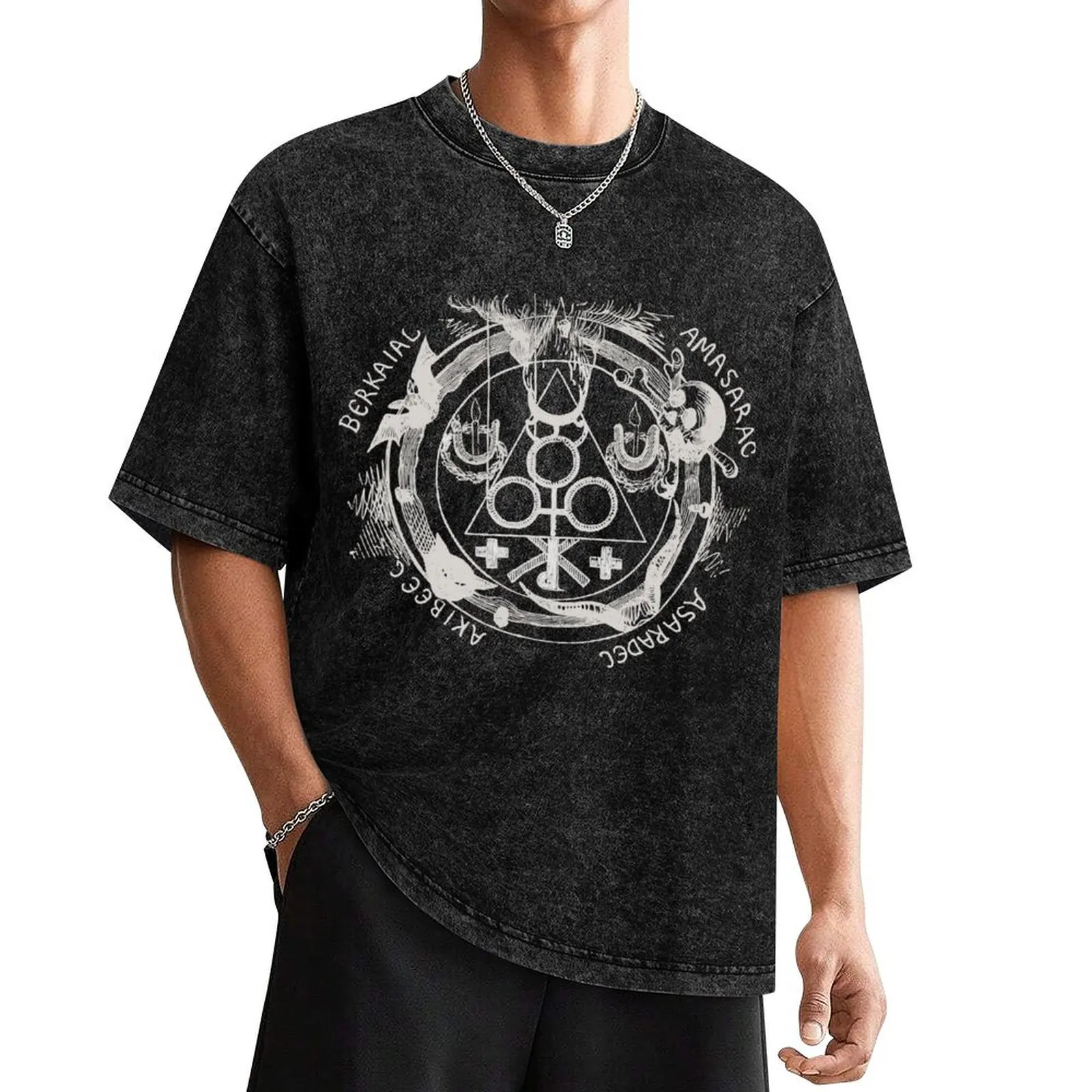 Goetia Circle Ritual Black Magic Grimoire Occult T-Shirt heavyweights Short sleeve tee customs workout shirts for men