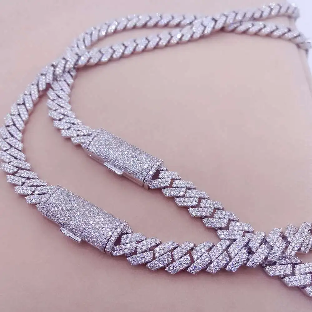 Luxury Fashion Hip Hop Jewelry Custom 925 Sterling Silver Iced Out 10mm 12mm Moissanite Cuban Link Chain Bracelet for Men Women.