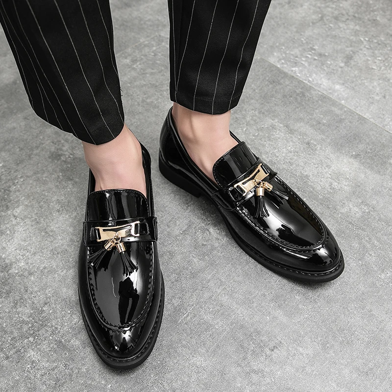 Men Fashion Le Fu Shoes Black Lacquered Leather One Step Stepping Business Office Dress Shoes Gentleman Social Shoes Size 38-46