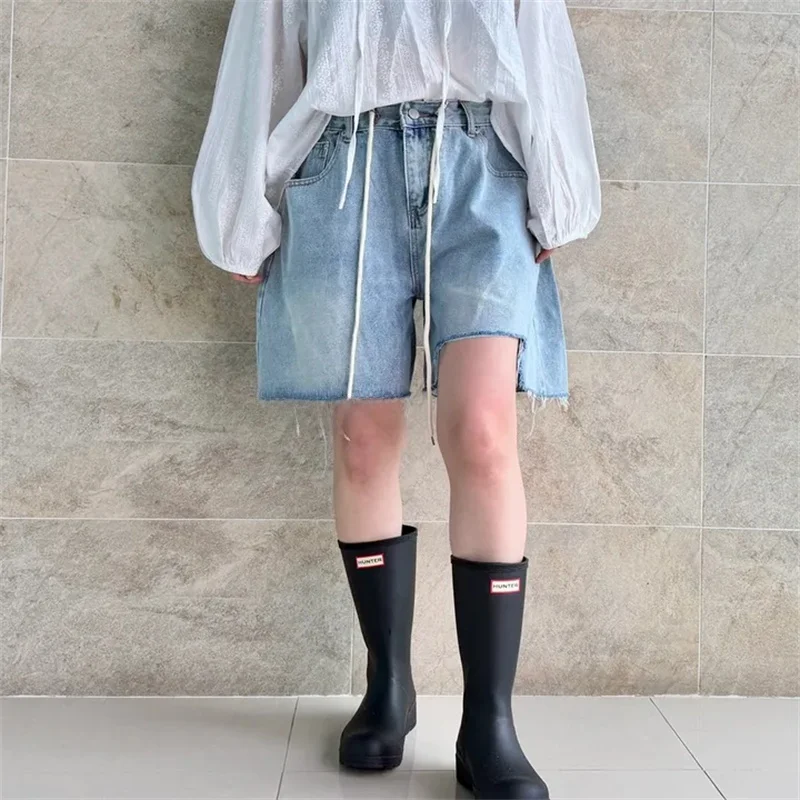 

Casual High Waist Wide Leg Jeans Five Inches Loose Fit Comfortable Cotton Denim Blue Color Non-Stretch Summer Season