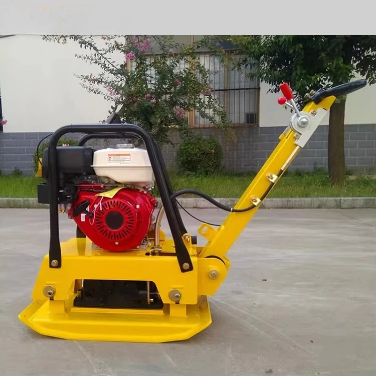 Factory supplied forward and reverse plate compactor equipped with diesel engine