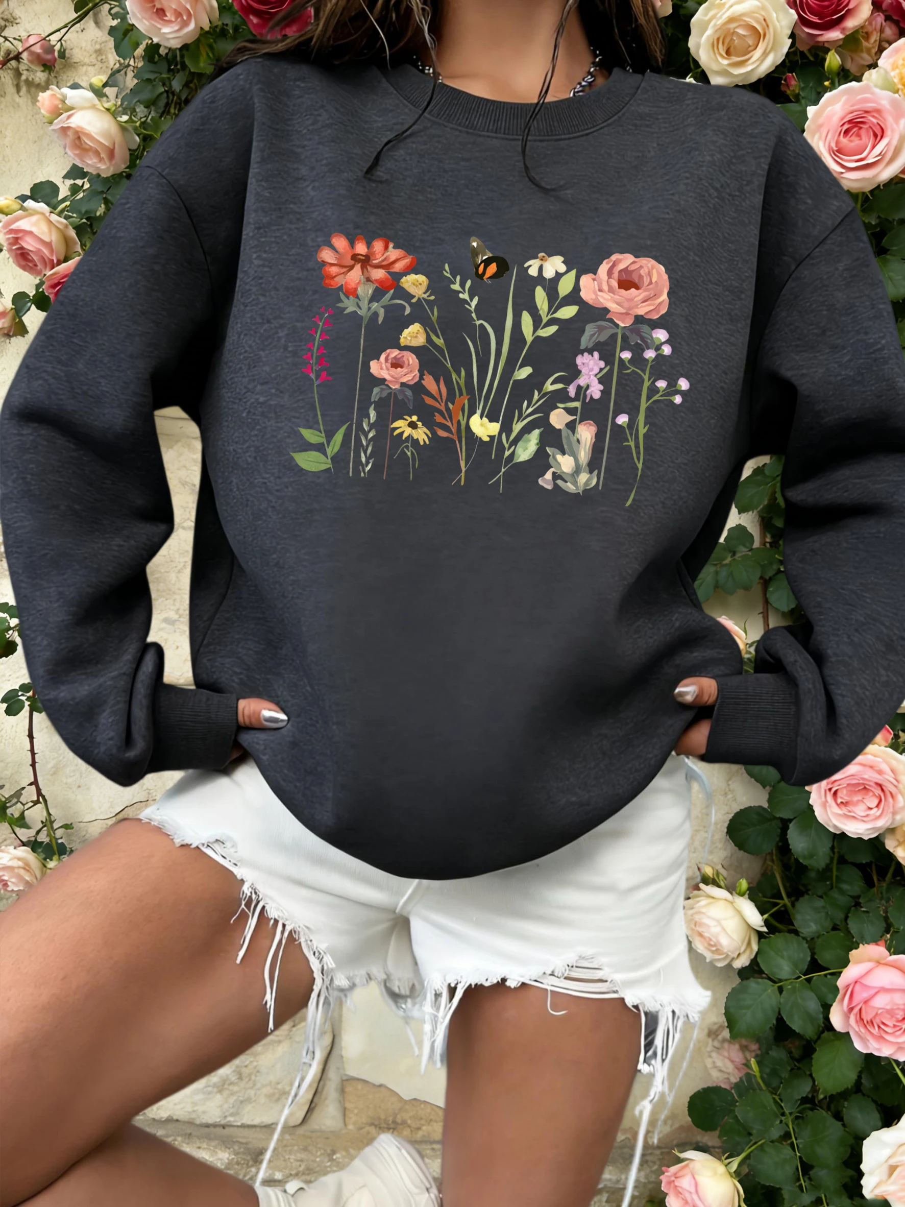 

Женская флисовая толстовка с принтом «Цветы привлекают бабочек», осенняя уличная одежда, пуловер с круглым вырезом, свободная одежда в стиле хип-хоп