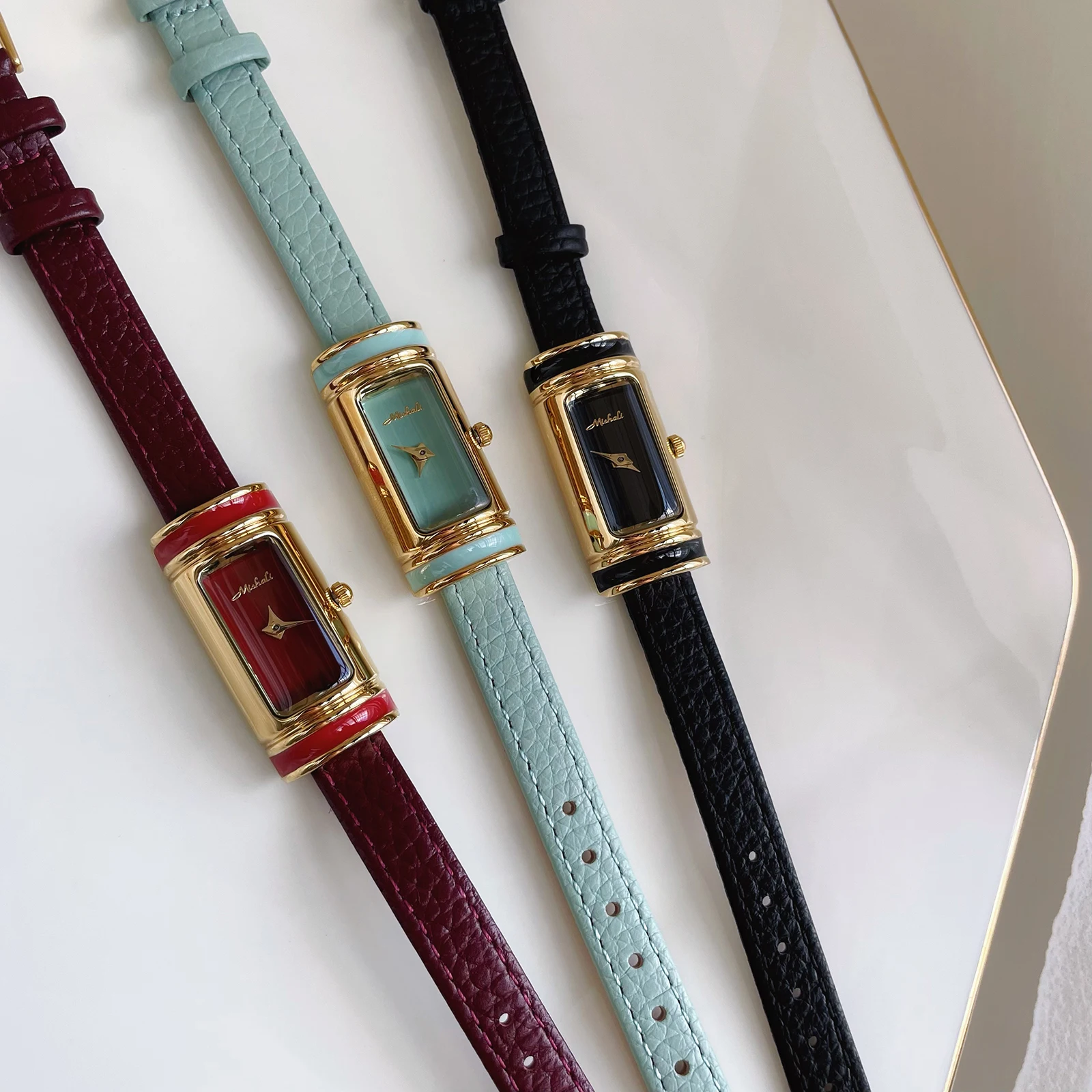 2026 New Luxury Watch Small Gold Bar Styling Designer High-end Fashion Rectangular Watch Leather Quartz Watch Female Gift - Image 3