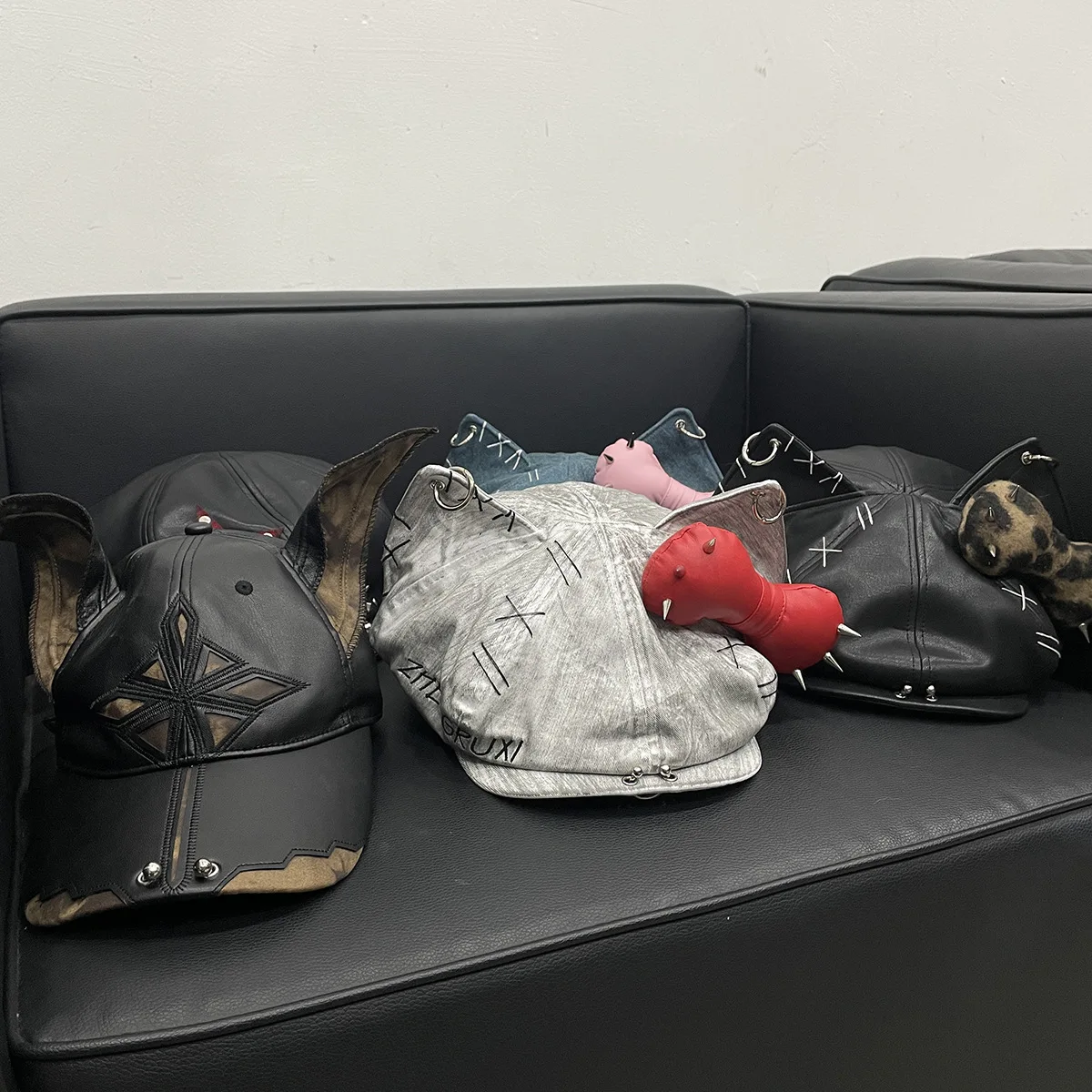 

Модная кепка через плечо с собачьими ушками в стиле арт-дизай, бейсболка с большими полями, уличная хлопковая кепка на весну, осень и зиму