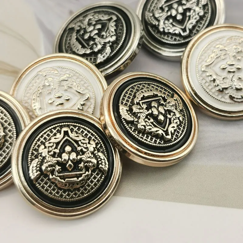 

10pcs 15/20/25mm Gold Luxury Metal Buttons For Clothing Sewing Button Accessories Decorative Wholesale DIY Crafts Supplies New