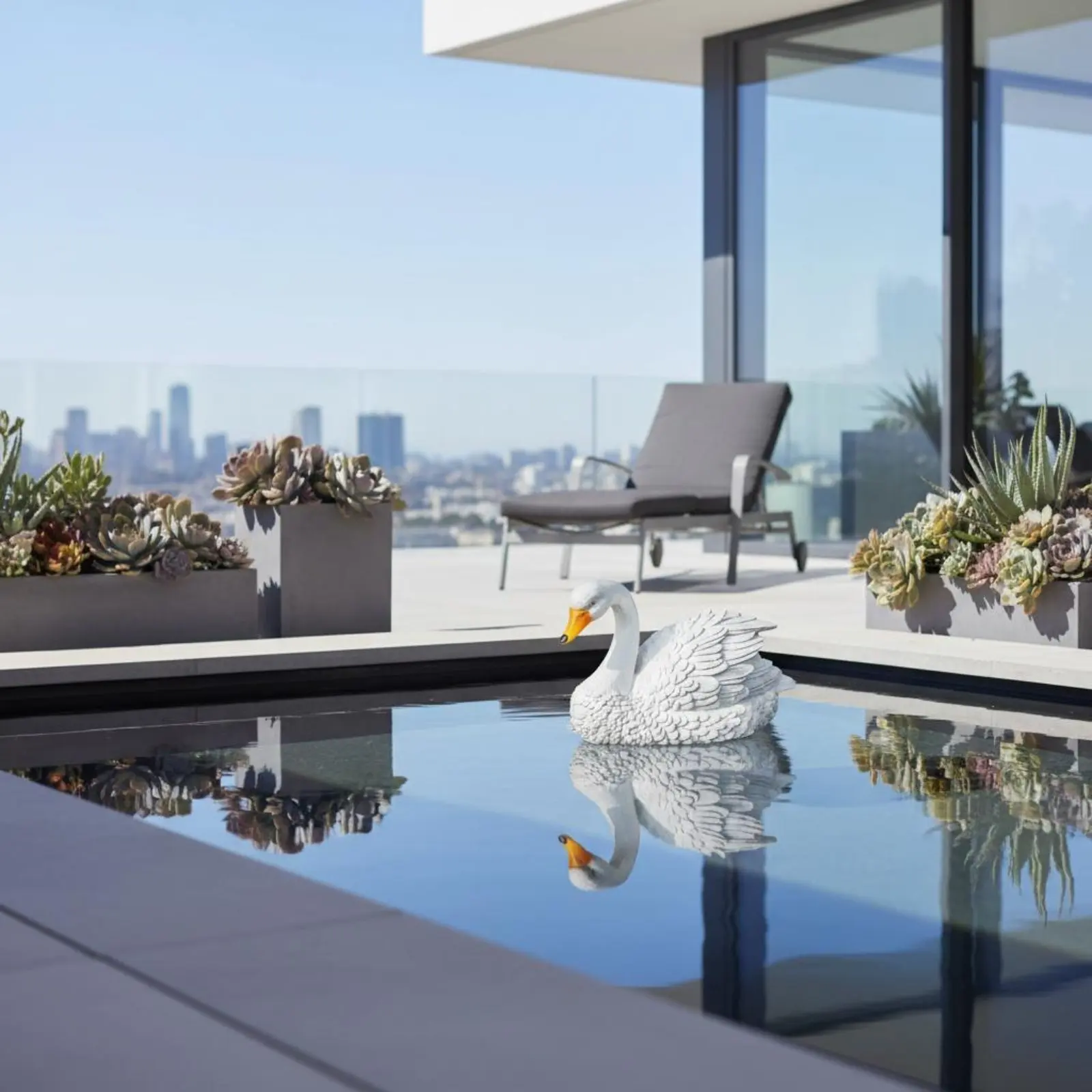 

Buoyant Avian Statue Weather-Resistant Realistic Waterfowl Statue Garden Pond Floater Decorative Decoration Water Decoy