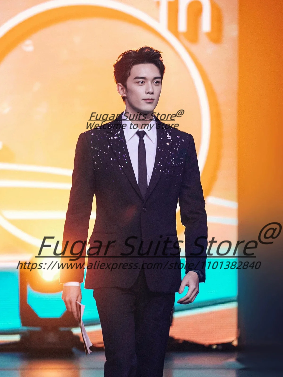 Luksusowe, błyszczące, kryształowo czarne smokingi ślubne dla pana młodego, szyte na miarę, dopasowane, z klapami w szpic, męskie garnitury formalne, zestawy 2-częściowe, męskie marynarki na studniówkę.