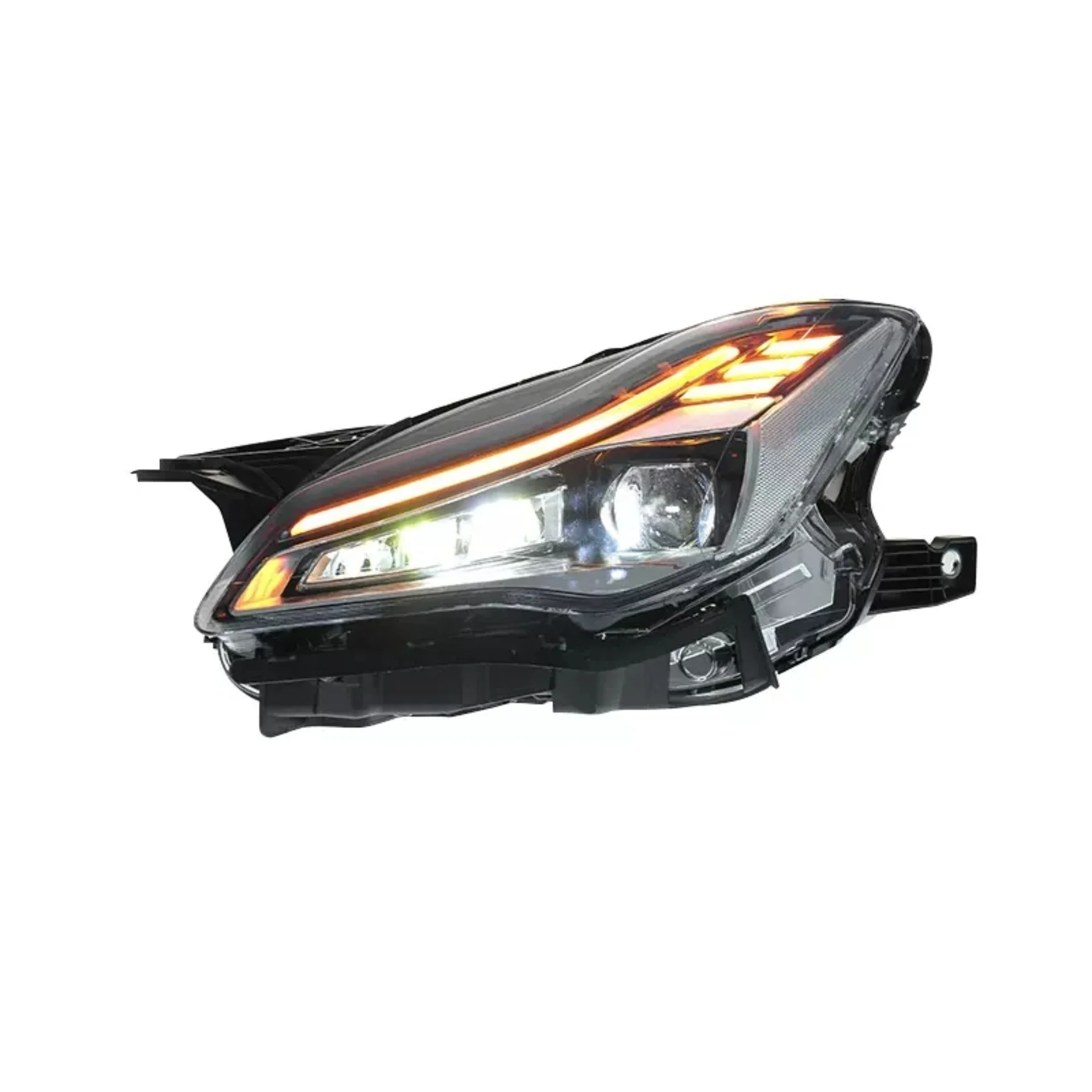 New Style Headlight Assembly for Maserati Quattroporte 13-17 Led Lens Daytime Running Light Turn Signal Car Accessories