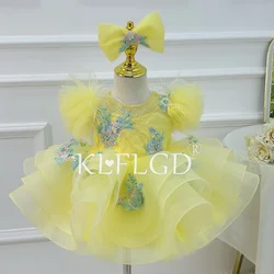 2025 New Gorgeous and Elegant Party Dress for Girls Aged 2 to 8 Christmas Dress Pink Flying Sleeves Puffy Princess Skirt