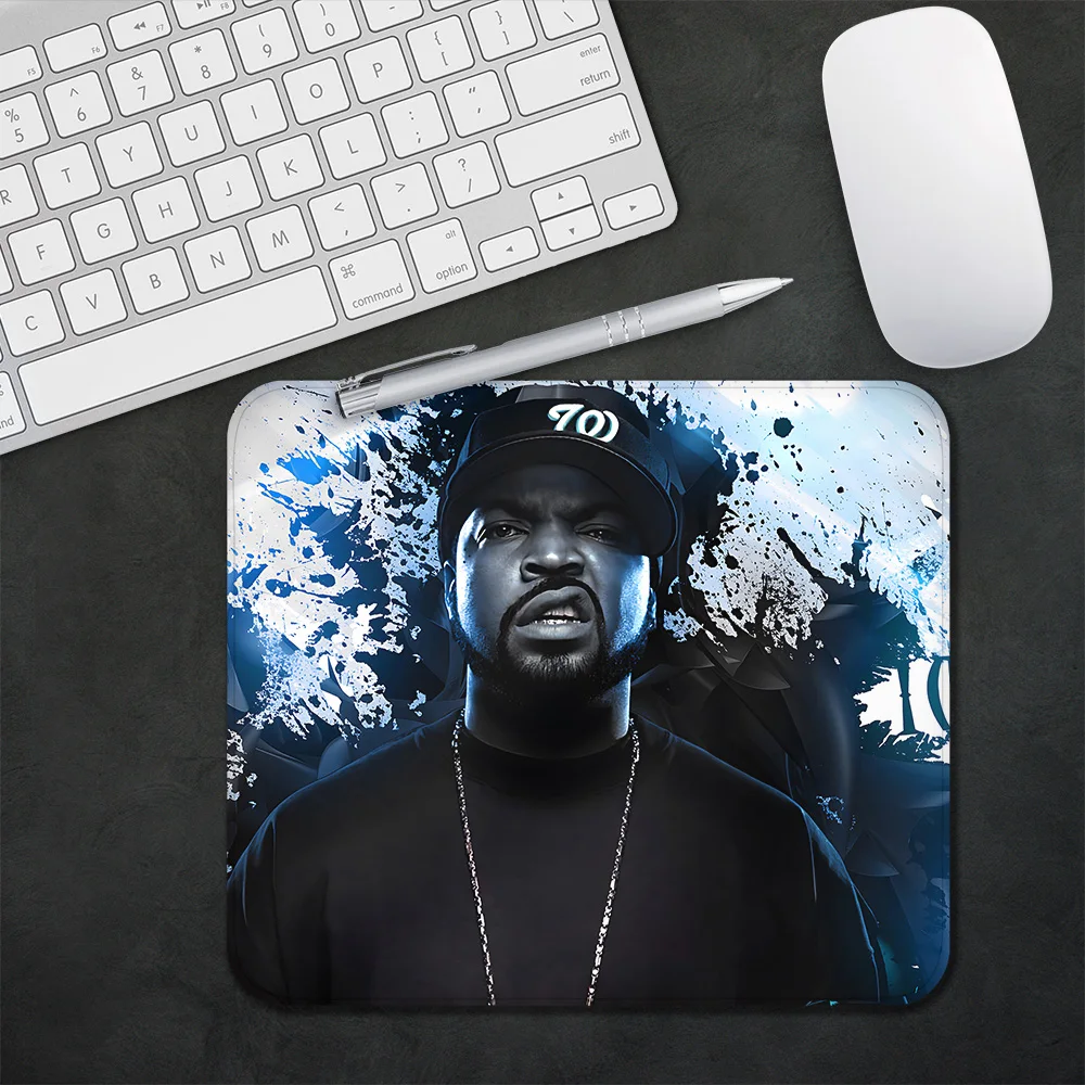 Rapper Quevedo Gaming Mouse Pad XS Small Mousepad For PC Gamer Desktop Decoration Office Mouse Mat Deskmat Rug