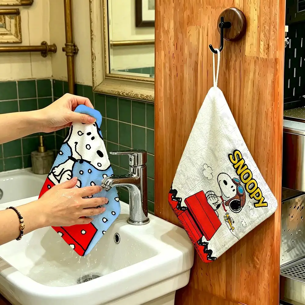 Cartoon Cute S-Snoopys Dog Hanging Kitchen Towel, Polyester Cotton Material, Wear Resistant Hand Wiping Towel for Home