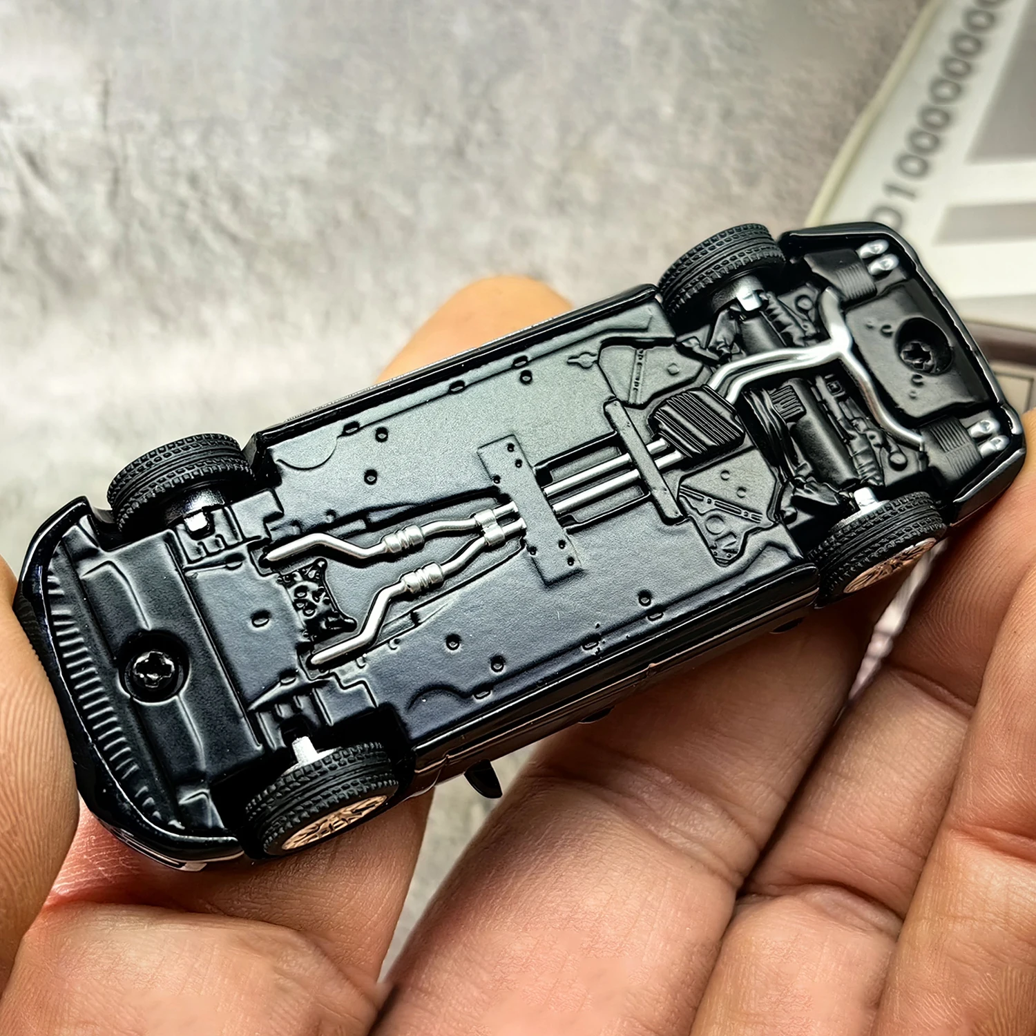 Maisidi 1:64 スケールダイキャスト合金アウディ A8L 高級ビジネス車両おもちゃの車モデルクラシック大人のギフトお土産静的ディスプレイ