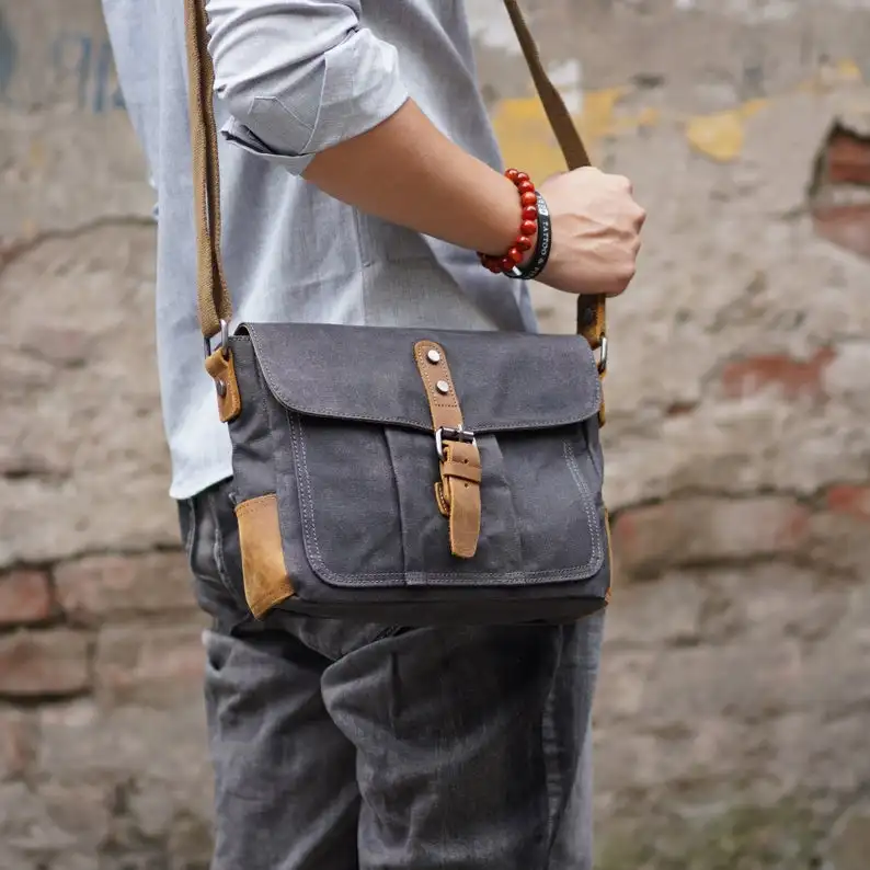 Vintage Waxed Canvas Messenger Bag For Men Military Male Travel Crossbody Bag Waterproof Basic Business Briefcase Shoulder Bags