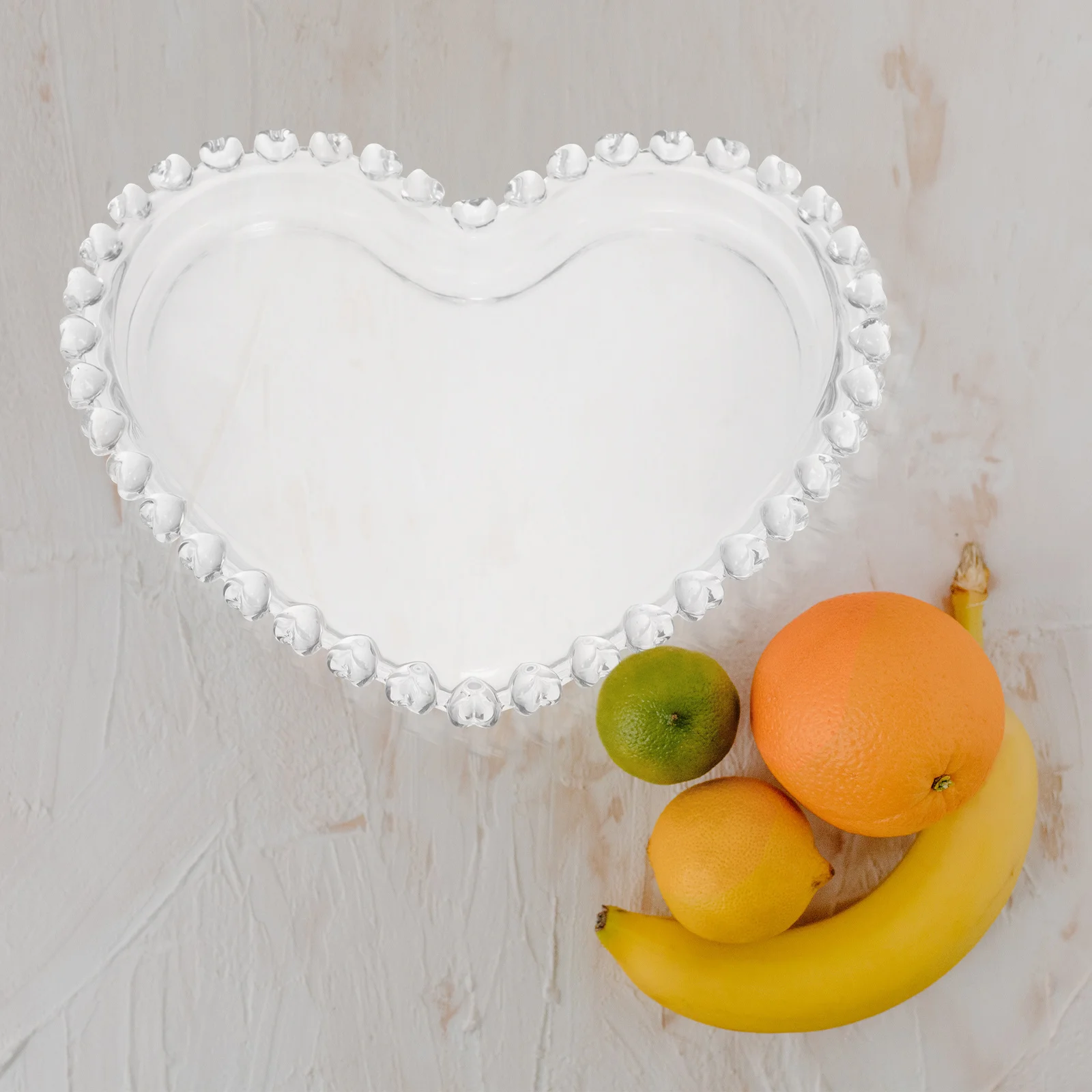 

Elegant Heart Shape Glass Fruit Tray Snack Plate Candy Container Decorative Dessert Tray Food Storage Serving Plate