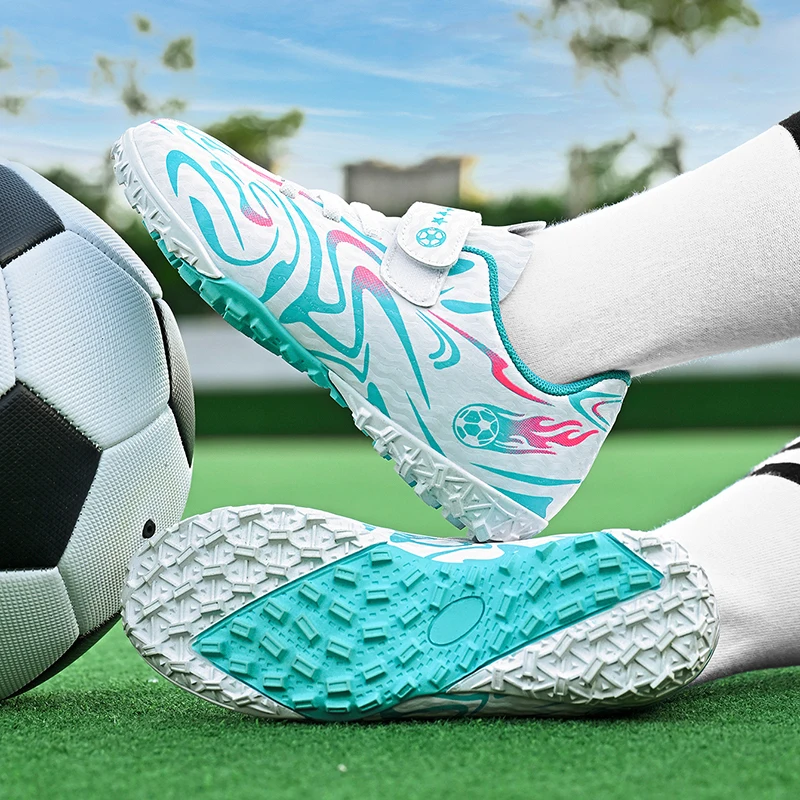 Hot Sale Cheap Shoes Futsal Children Trendy Printed Indoor Soccer Turf Shoes Kids Trainers Professional Football Sneakers Child