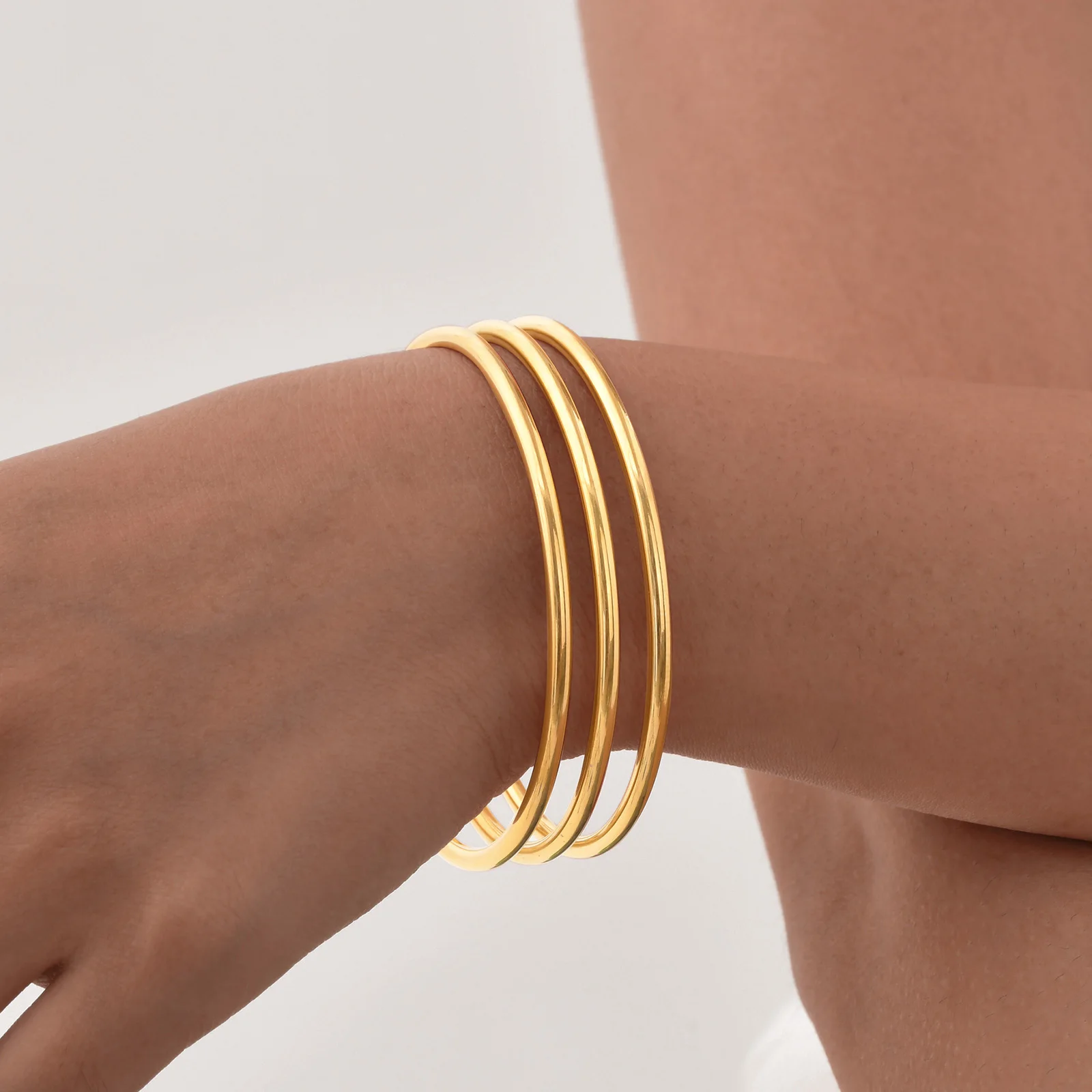 Women Gold Color Stainless Steel Cuff Bracelet, Chic Jewelry Wristband Plain Slip Bangle, Stacking Bracelet Gift to Young Girls