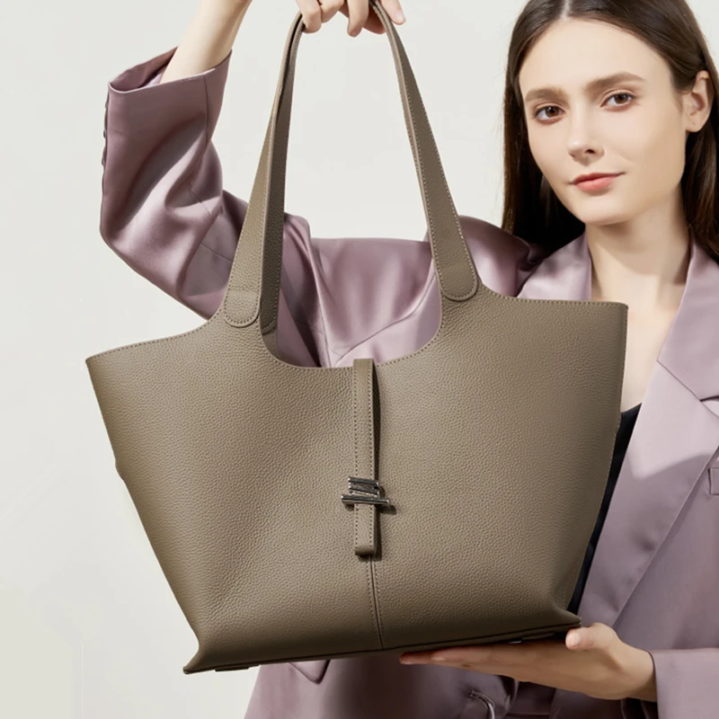 

Toptrends Vintage Genuine Leather Large Tote Bags For Women 2025 Luxury Designer Shopper Shoulder Bags Commuting Ladies Handbags