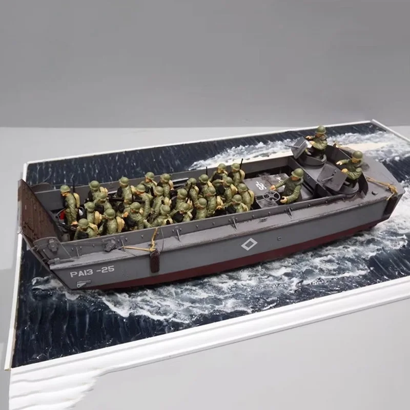 

1/35 американская посадка LCVP, готовая модель, статическая пластиковая модель корабля, украшения с солдатами, лодка, подарок для взрослых, парусная коллекция