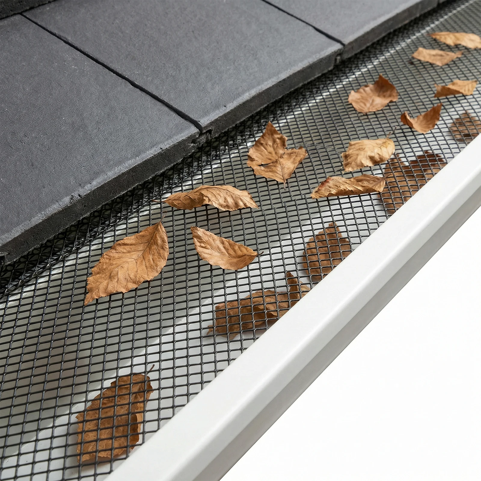 

70 шт. Защитные сетки для водосточных желобов из нержавеющей стали, микросетка, 6 дюймов x 210 футов, для защиты от листьев на подъездных дорожках и в садах