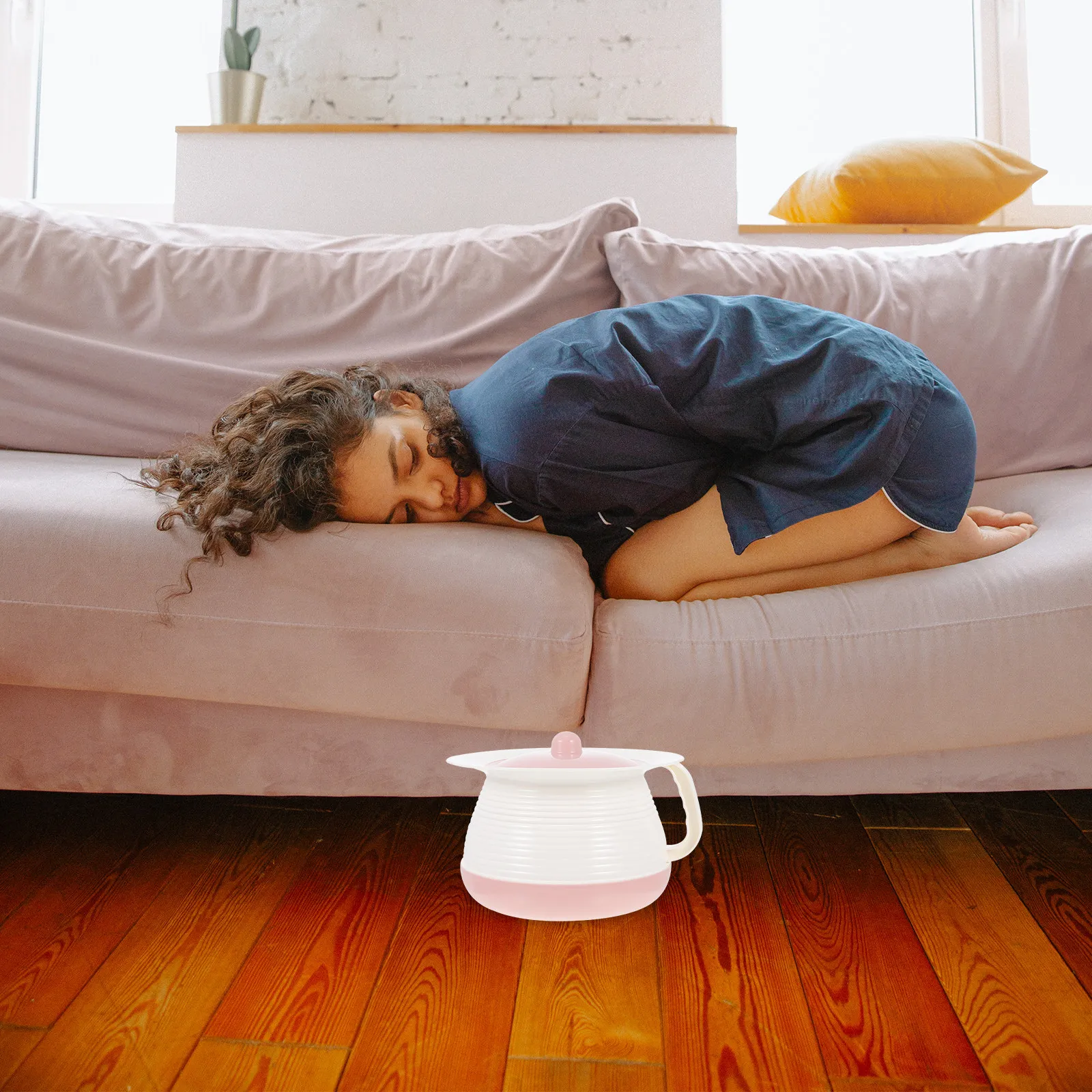 Plastic Portable Bedpan Urine Pink Chamber Pot Spittoon Lid Easy Clean Portable Chamber Pot Durable Thick Material