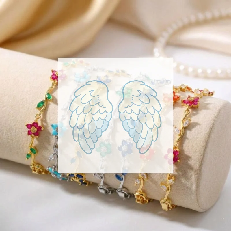 1PCS Five Red Pink Little Flowers Rhinestone Leaves Shape Bracelet Temperament Light Luxury Copper Plated Gold Women Bangle