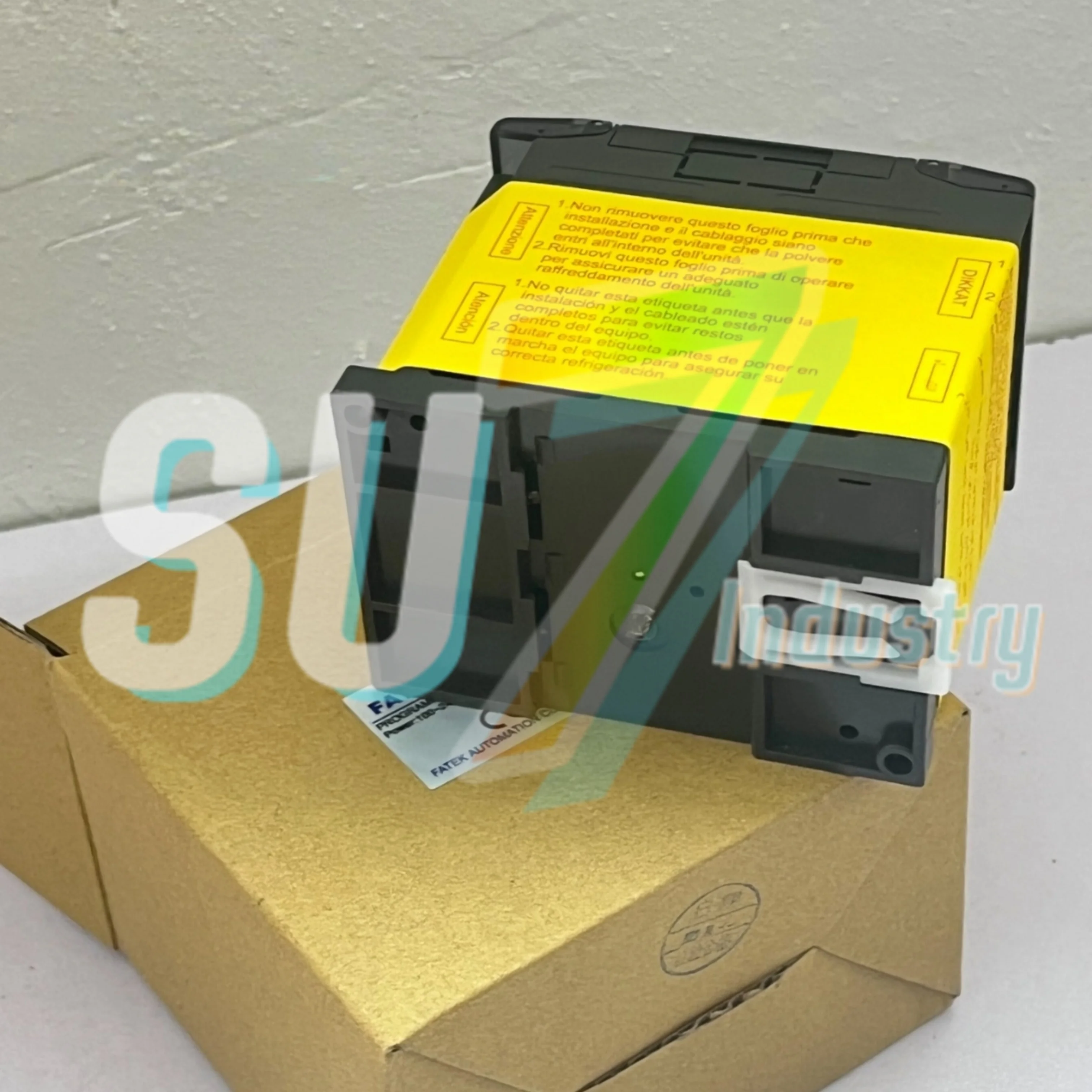 

FBS-14MCR2-AC FBS-14MCR2-D24 PLC Module New In Box
