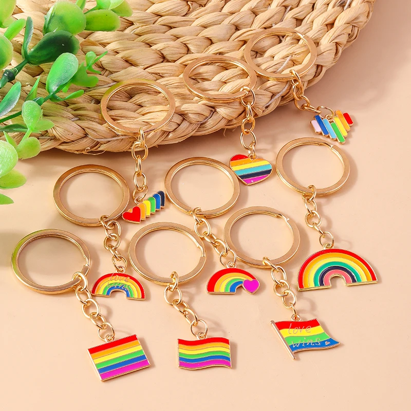 جديد في الملونة قوس قزح المفاتيح للنساء الرجال LGBT دعم قوس قزح القلب العلم حلقة رئيسية حقيبة قلادة العصرية مجوهرات الحفلات هدايا