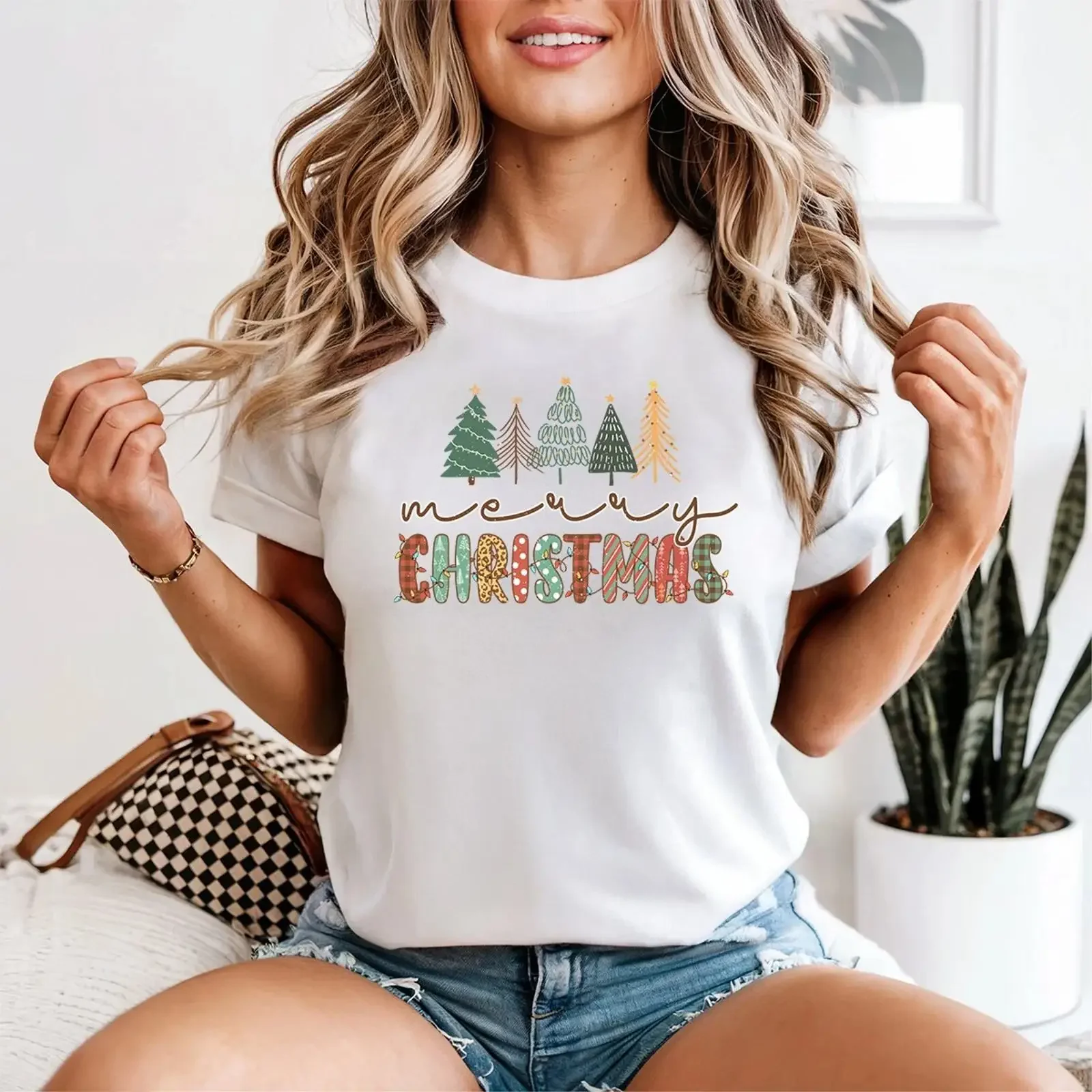 Merry Christmas Holidays Trees Women's T Shirt Festive Season vintage Washed Comfortable Casual Versatile Unisex homme