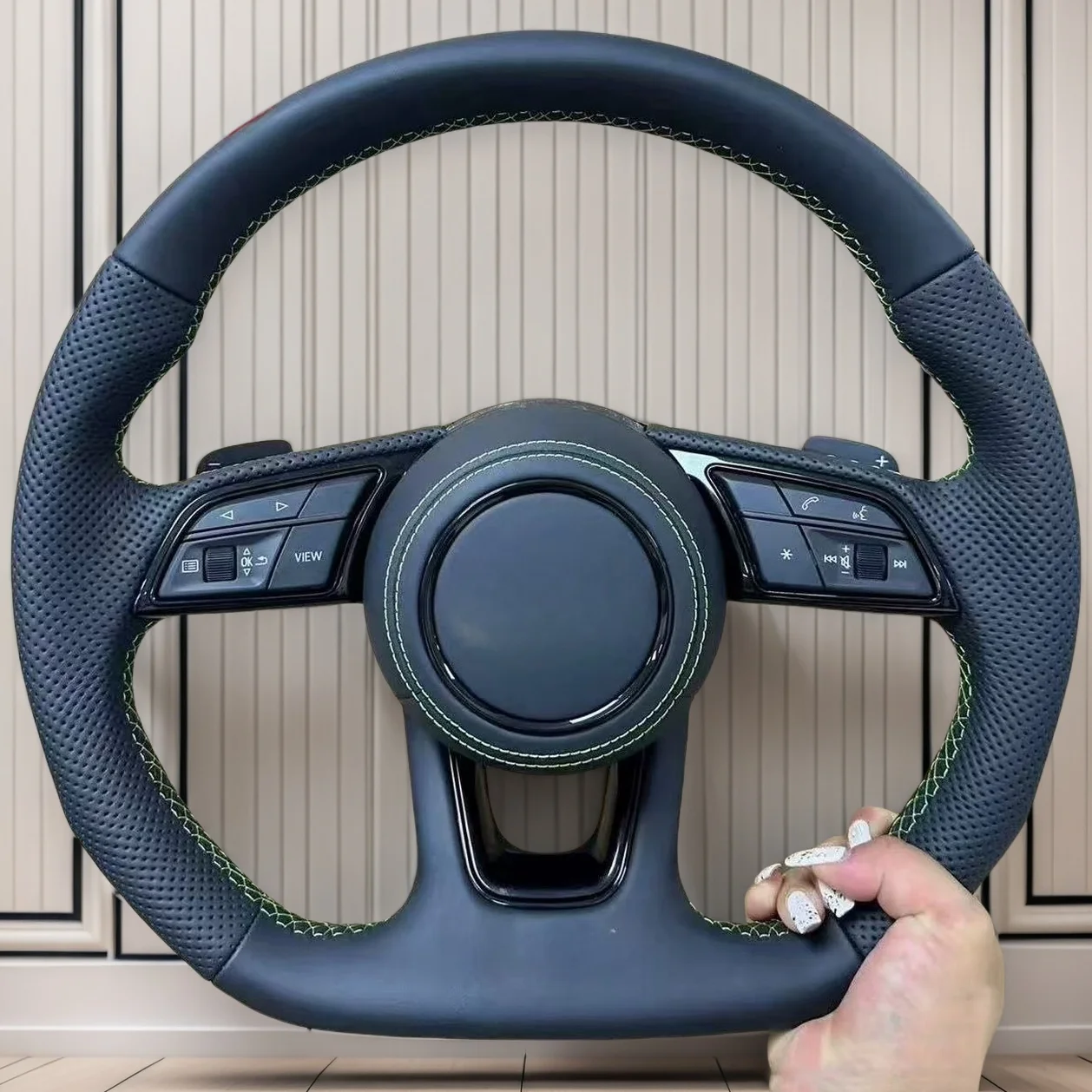 

For Audi A4L A5 A3 A1 Q5 Q7 A6L C7 A7 Q3 Upgraded Flat-bottom Sports With Heating Steering Wheel Multi-Function D-font