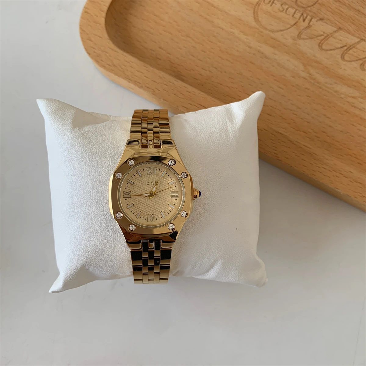 تصميم جديد، ساعة كوارتز كلاسيكية وأنيقة كاجوال بسيطة للنساء، مجموعة راقية من الساعات والإكسسوارات. #1