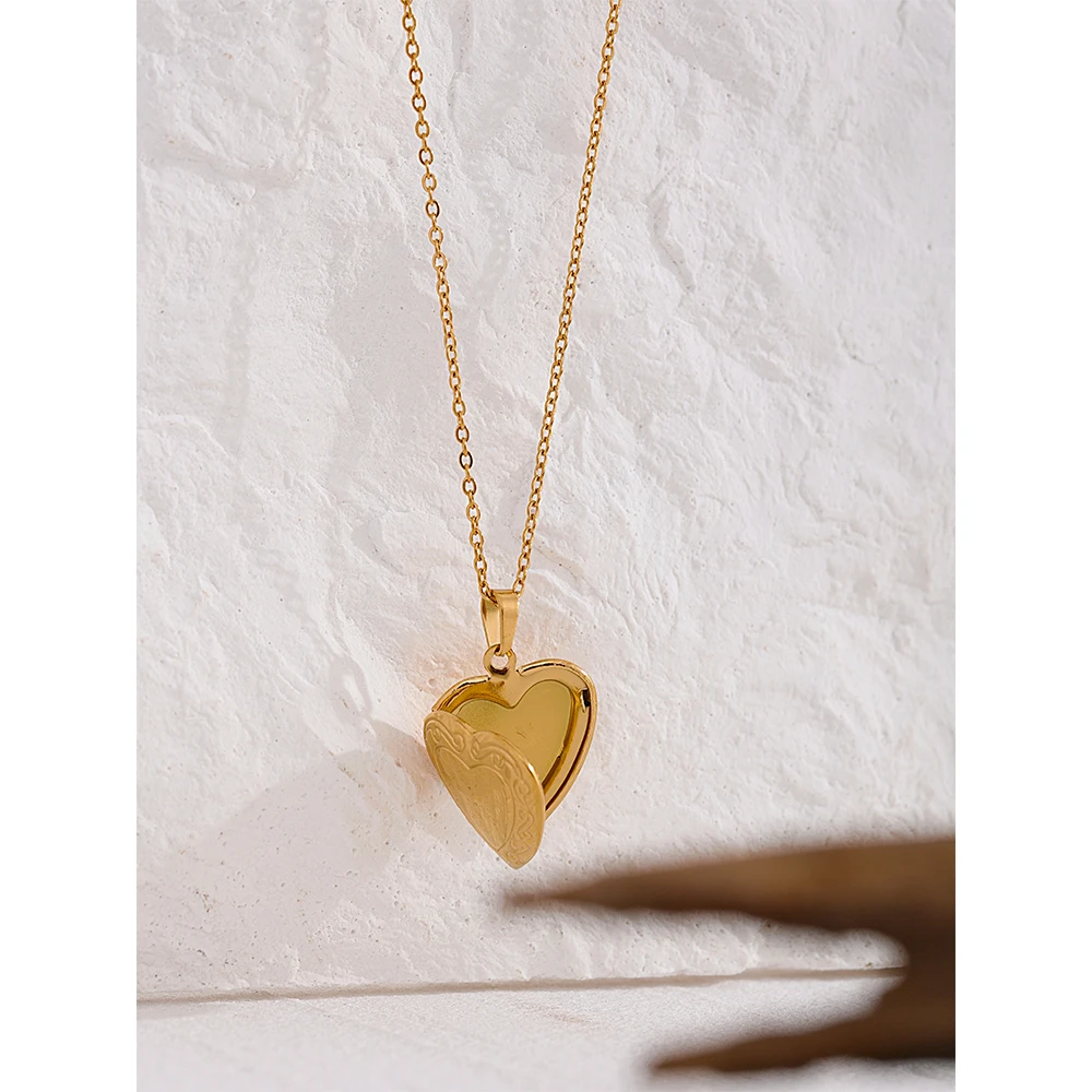 Yhpup Heart Stainless Steel Pendant Drop Necklace  Waterproof Friend Photo Picture Frame Locket Charm Necklace Jewelry Gift