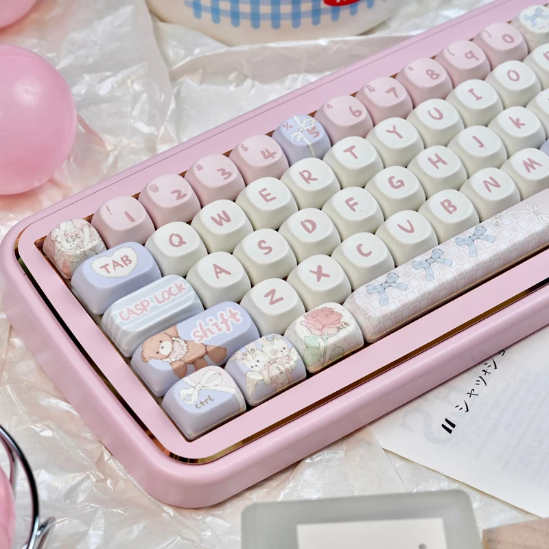 Cute Angel Bear PBT Keycaps,134 Keys MOA Profile Doubleshot Custom Key Caps Set For Mechanical Keyboards 60% 75% 80% 100%