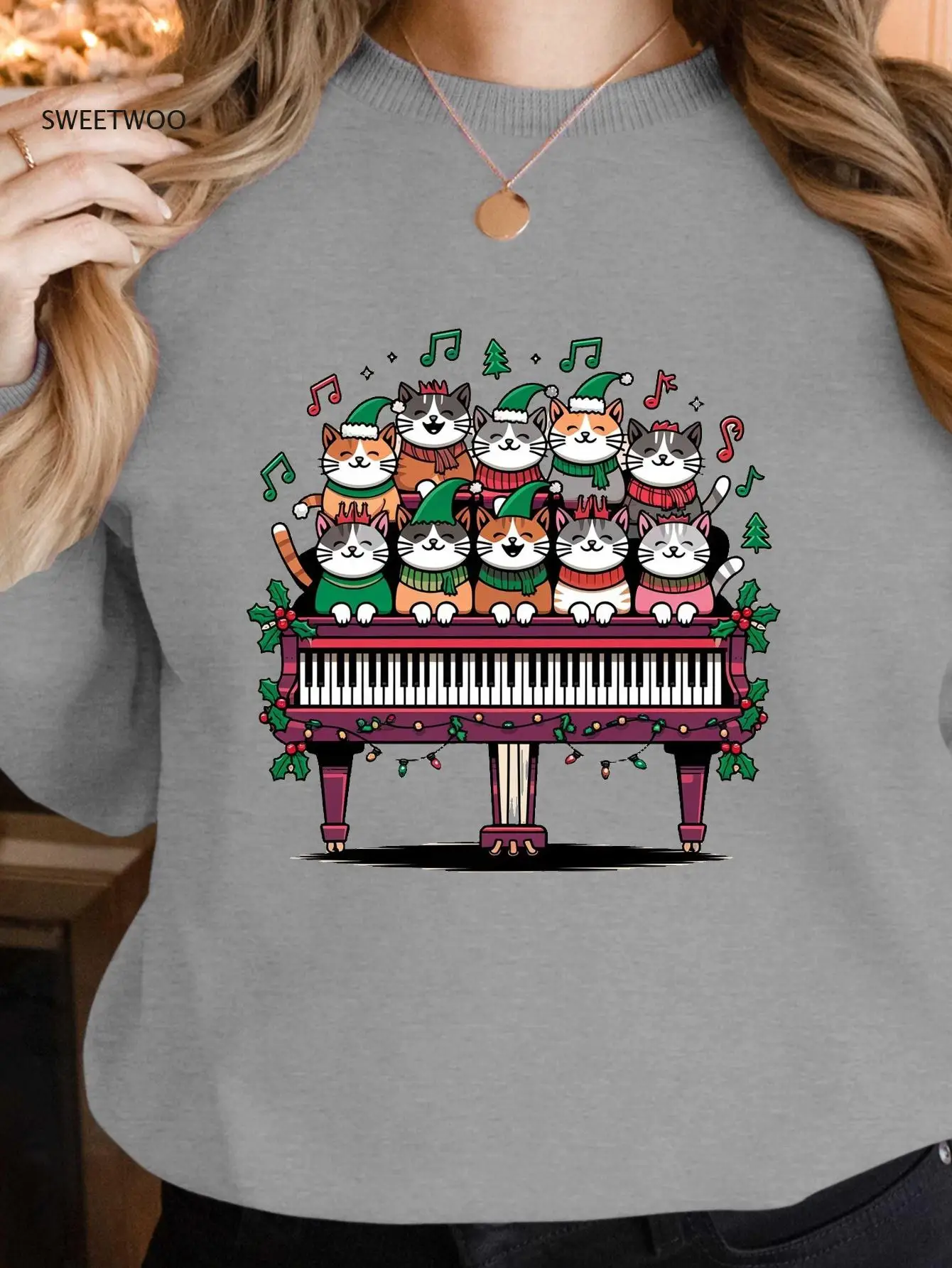 

Women's Cats Choir Christmas Piano & Music Note Print Sweatshirt - Cozy Crewneck,winter for Fall/spring, Machine Washable Casual